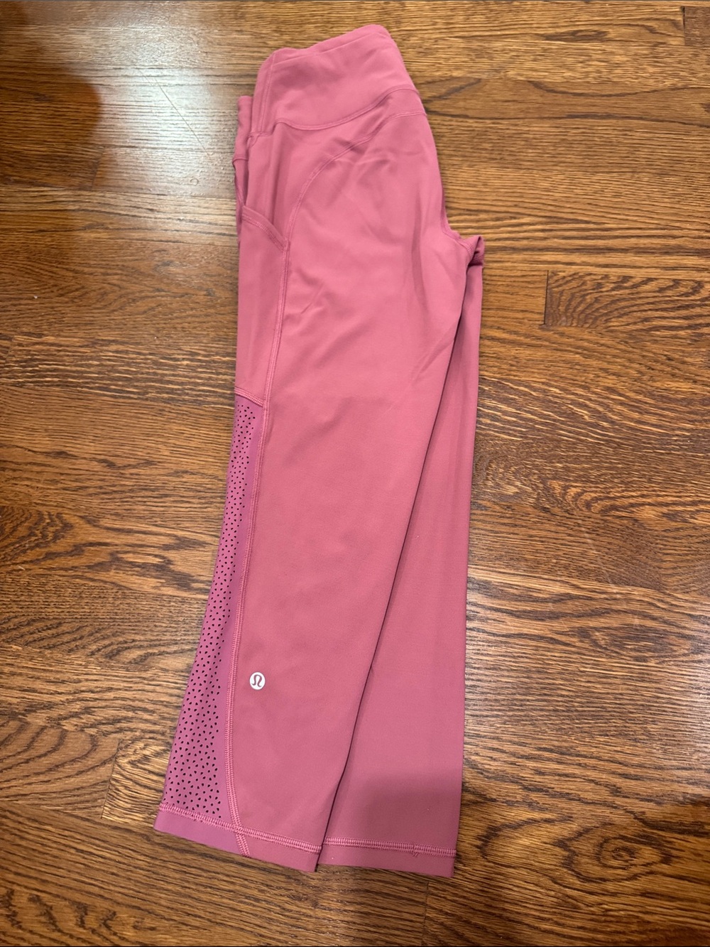 Lululemon Capri Pink Athletic Leggings